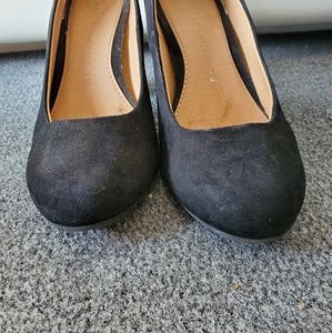 Laundry black dress shoes